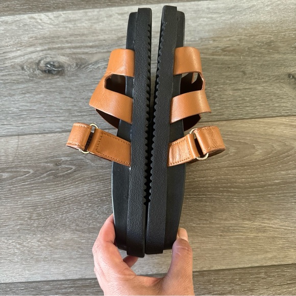 Steve Madden Mayven Camel Leather Sandal Size 7.5 EUC - Picture 6 of 8